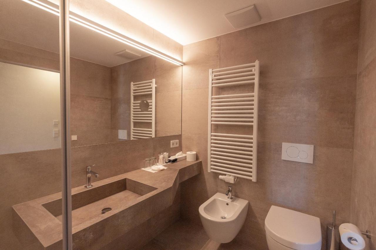Hotel Girlanerhof Аппиано-Сулла-Страда-дель-Вино Экстерьер фото