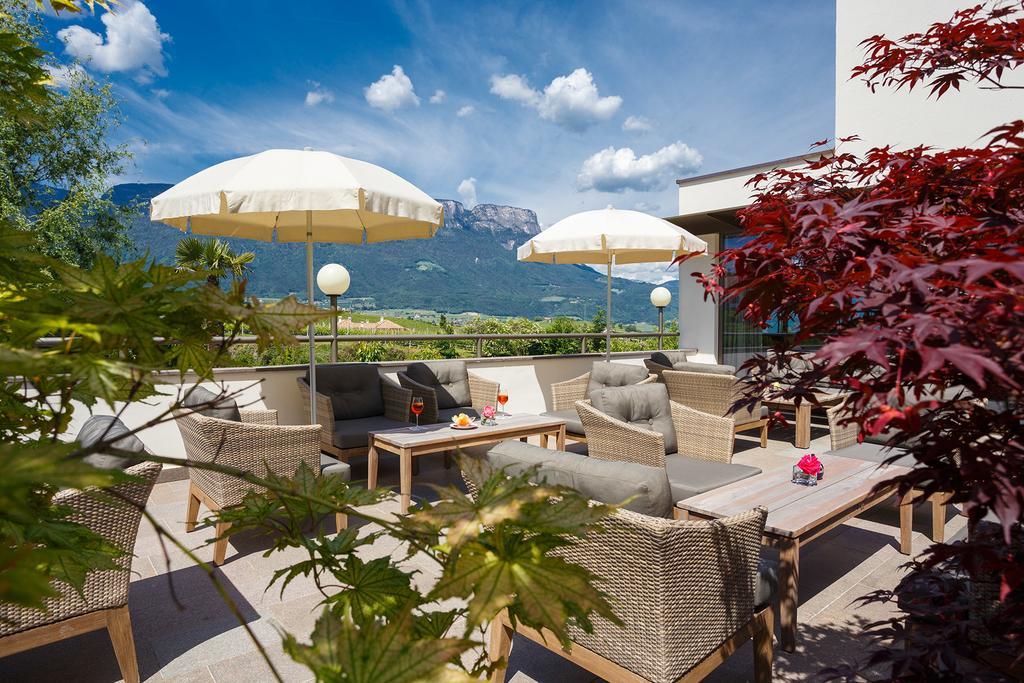 Hotel Girlanerhof Аппиано-Сулла-Страда-дель-Вино Экстерьер фото