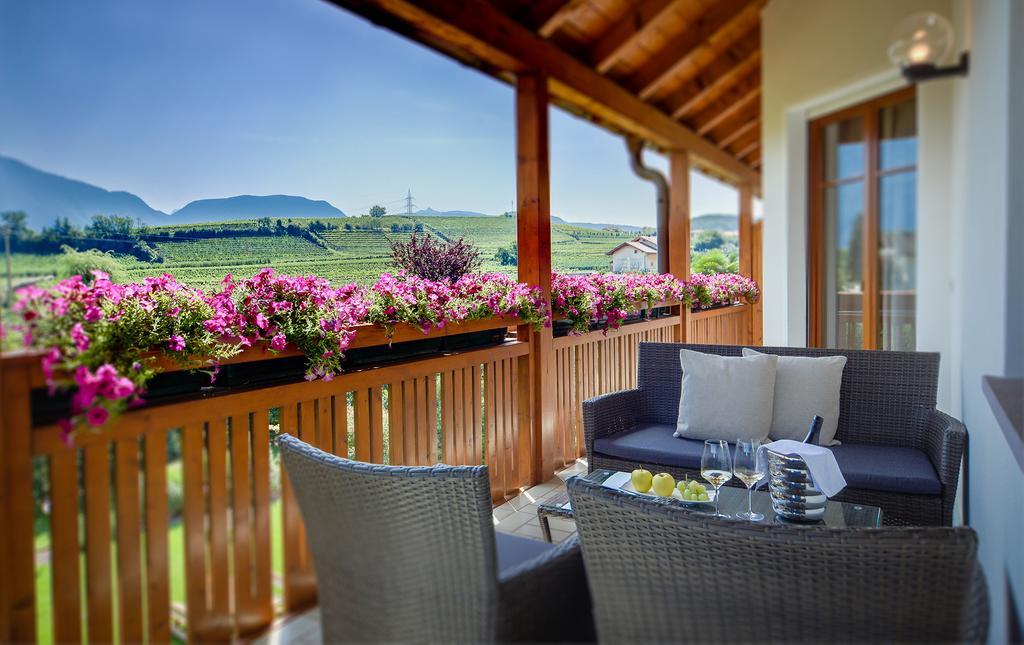 Hotel Girlanerhof Аппиано-Сулла-Страда-дель-Вино Экстерьер фото